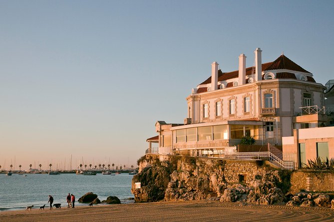 Cascais: Glamour and Decay by The Lisbon Coastline - Private Tour - Fortaleza de Nossa Senhora da Luz: Citadel Views With a Contemporary Angle