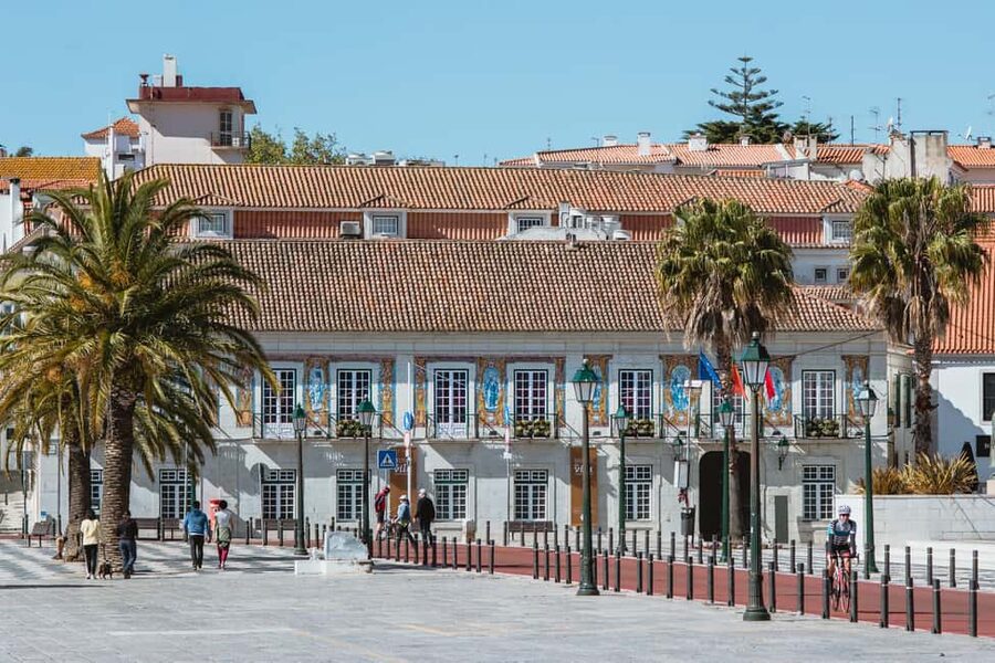 Cascais: Private & Flexible Walking Tour in Historic Center - From the Bay to the Citadel: Museums, Legends, and the Big Old-Town Climb