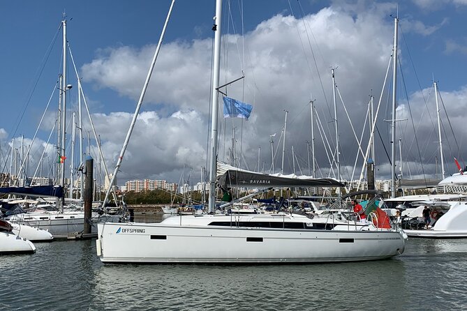 Cascais Private Sailing Cruise with a drink - Half day/full day - Crew and storytelling: better sightseeing from the deck