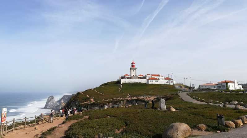 Cascais: Small group tour Sintra & Cabo da Roca & Cascais - Sintra in a small group van, starting from Cascais