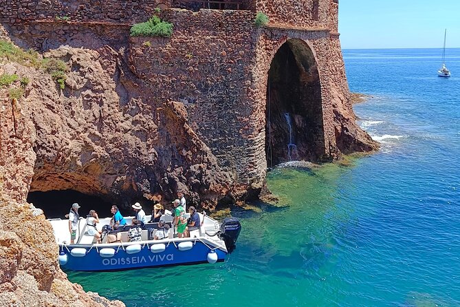 Catamaran trip to Berlengas Island + visit to the caves - Key things to know before you go