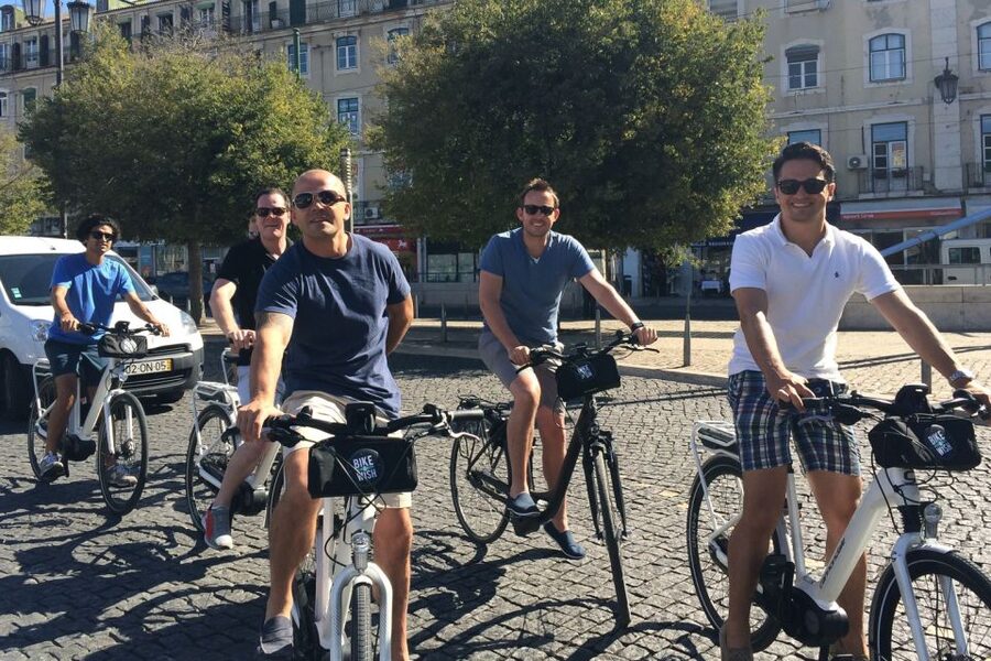 Central Lisbon 3-Hour Guided E-Bike Tour - Meeting point at Alameda Cardeal Cerejeira: start smart