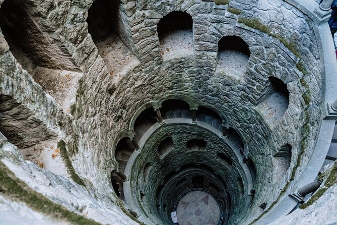 Charming Sintra on Private Guided Tour with History (All Day) - Vila Sassetti and the National Palace area (Stop 4): medieval lanes and sweet-shop rewards