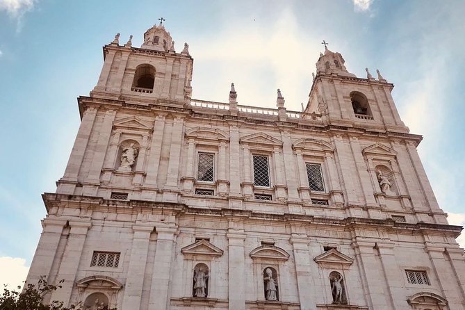 City of Neighborhoods Tour 1H 30M Private Tour by Tuk Tuk - Praça Dom Pedro IV: the heart of the city to begin your loop