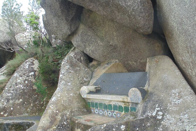 Classic Private Pena Palace and Sintra - Coastal Lunch Window: Atlantic Seafood Time, Lunch Not Included