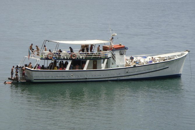 Classic Yacht Experience in Lisbon with portuguese wine - Practical tips to make your evening smoother