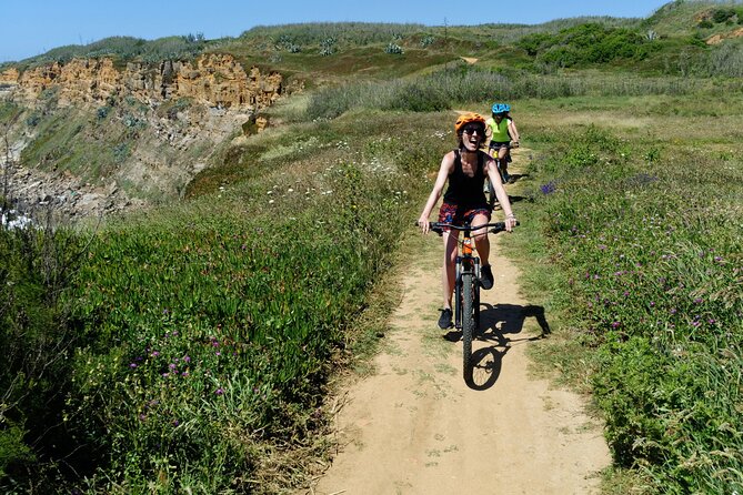 Cliff Top Ride - Meeting at 18h30: the briefing that makes the first 15 minutes smooth