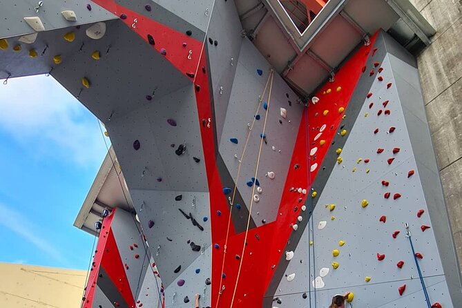 Climbing Pack - Key things to know before you climb at Escala25