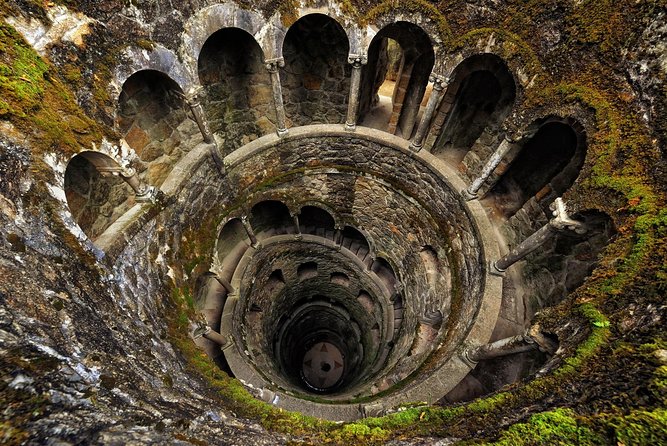 DayTrip from Lisbon to Sintra+Cascais PRIVATE TOUR-small groups - Entering Sintra smoothly: pickup, train-station meeting, and timing
