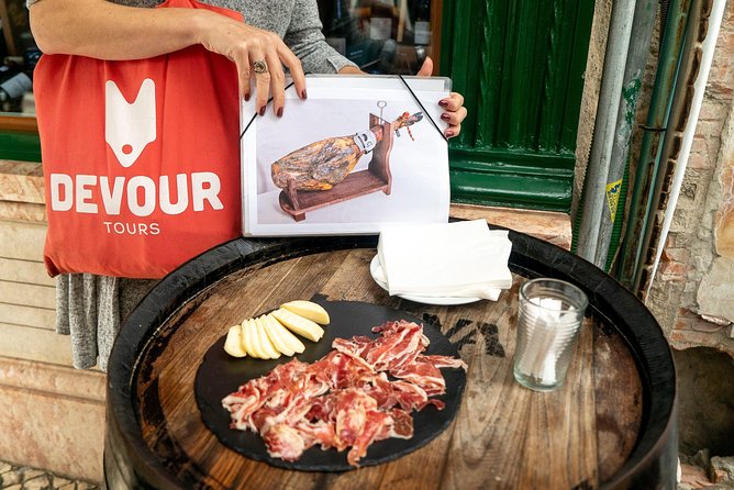Devour Lisbon: The Ultimate Portuguese Food Tour - O Trevo and O Gaiteiro: Moving From Coffee-Sweet to Street-Savory