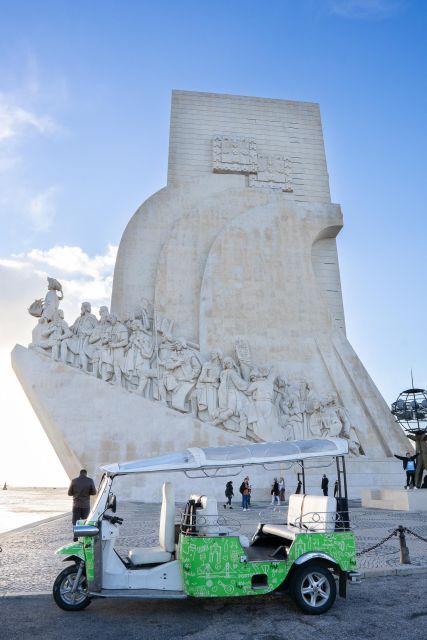 Discover Belém in Lisbon in 2H00 : Private Tuk-Tuk Tour - Jerónimos Monastery and the Discoveries Monuments: What the Guide Should Help You Notice