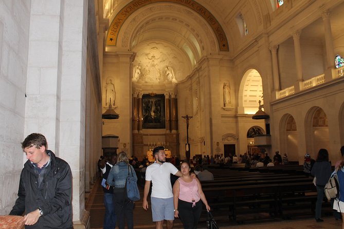 Discover Fátima: Private Pilgrimage Tour from Lisbon - Valinhos Sanctuary: the 8th–9th stations and the Way of the Cross