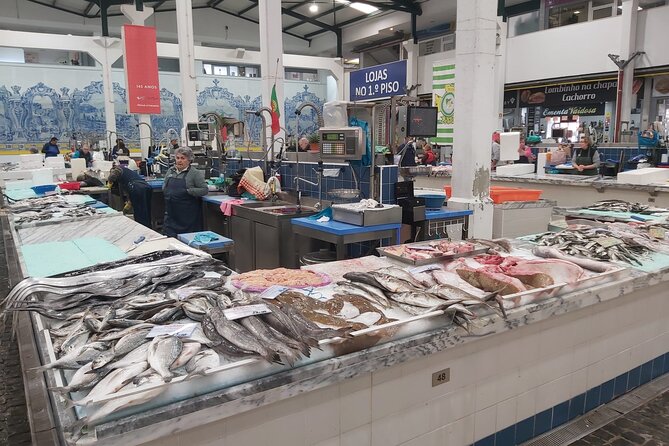 Discover Setúbal´s Secrets: Wine, Culture&Arrabida Magic| PRIVATE - Mercado do Livramento: fish market culture plus famous tile art