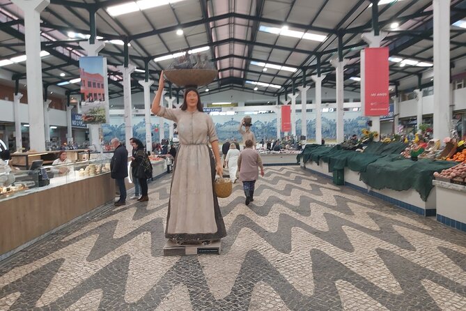 Discover Setúbal´s Secrets: Wine, Culture&Arrabida Magic| PRIVATE - Azeitão tile workshop: the craft behind the color
