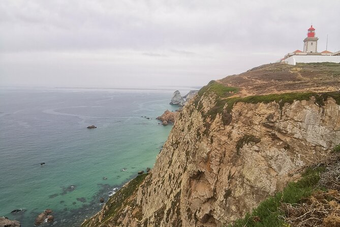 Discover Sintra and Cascais in a portuguese 4WD Private Group - Neo-Arabic Palace Alternative: When the Center Is Too Crowded