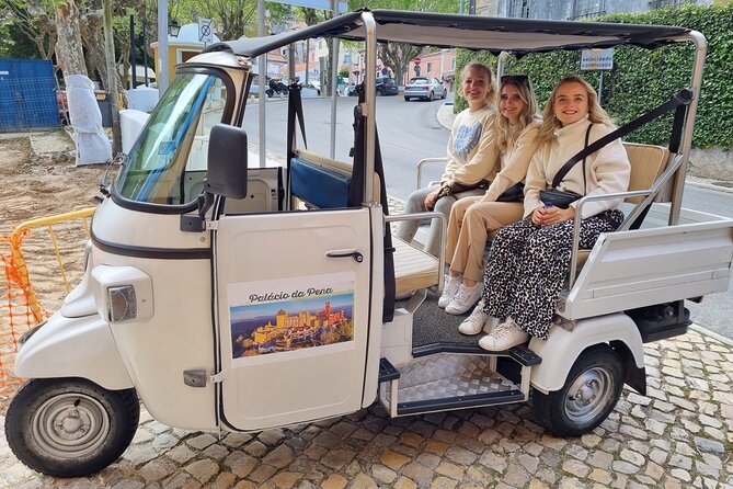 Discover Sintra of Tuk Tuk: Palaces, Legends and Landscapes - Pena Palace: Arrive Early Energy and Ticket Reality