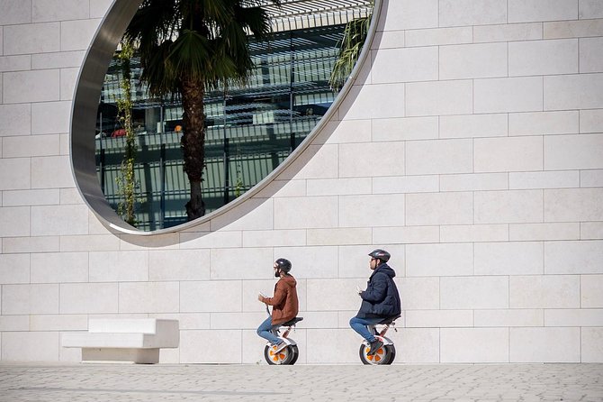 Discoveries Sitway Tour - Clinical Center Champalimaud viewpoints: modern Lisbon, quick stop timing