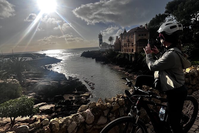 E-bike from Sintra Mountains to Cascais Sea with pickup in Lisbon - Bosch e-bikes, helmets, and the real difficulty level