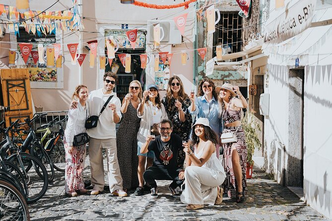 E-bike Tour Lisbon Essential - Family-friendly without turning it into chaos
