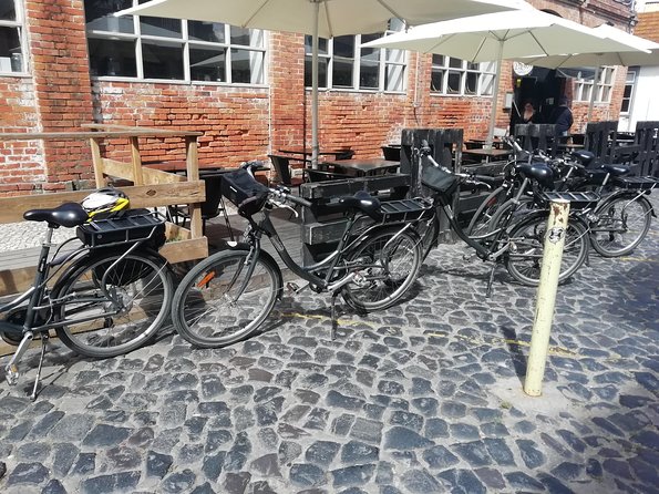 E-Bike Tour to Belém with Guide - The “wow” zone: Jerónimos, Torre de Belém, and Padrão dos Descobrimentos