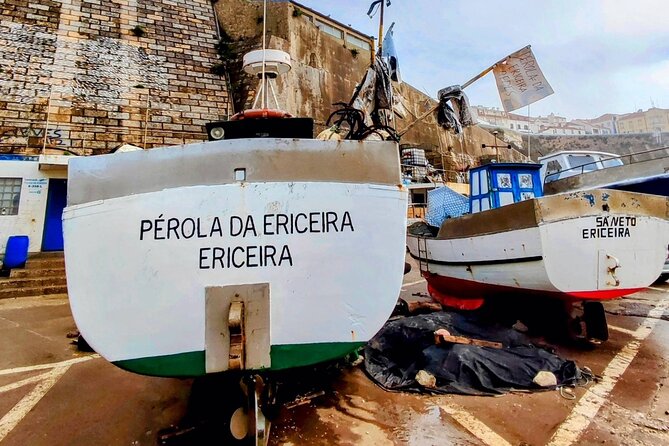 Ericeira Private Tour: 10 Tastings Food Tour - Praia dos Pescadores: meet the fishermen, then eat what’s fresh