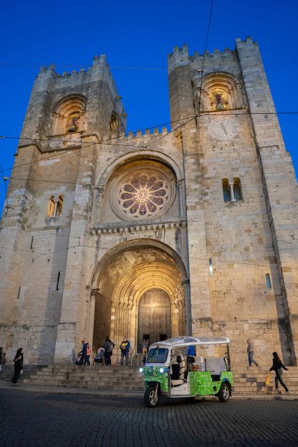 Essential Tour of Old Lisbon in 2H00 : Private Tuk-Tuk Tour - Why an Electric Private Tuk-Tuk Makes Sense in Old Lisbon