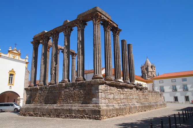 Évora the Heart and Soul of South Portugal - How the Day Stays Balanced: Timing, Pace, and Your Comfort