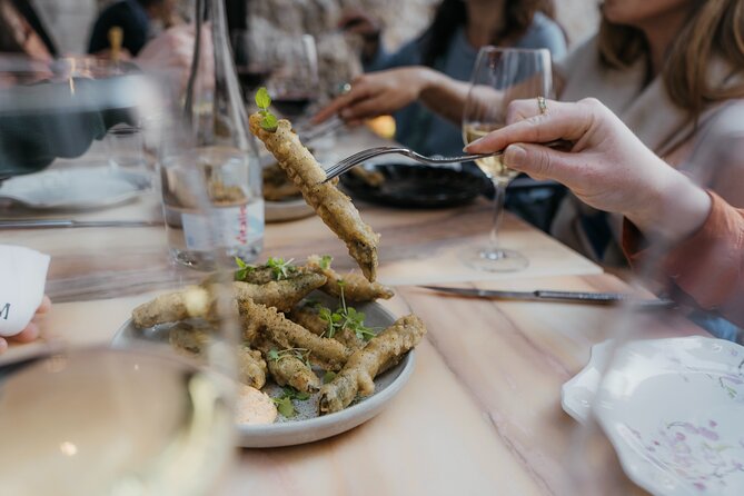 Exclusive Lisbon Progressive Dinner & Wine Tour - Stop 2: O Jardim Sr. Lisboa and the Alentejo pairing