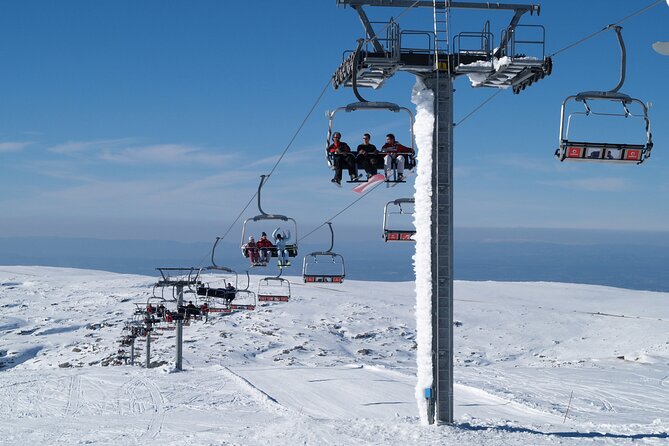 Excursion to Serra da Estrela | Departing from Greater Lisbon - Ski resort Serra da Estrela: optional skiing, easy help, and a DJ lunch break