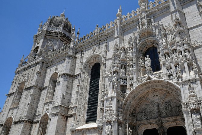 Explore Lisbon City on a private half-day tour in a van - Timing, walking, and what to bring for a smooth 5-hour day