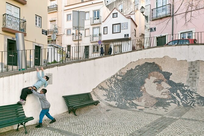 Fado: A Story of Thugs, Harlots and Poets - Private Walking Tour - Capela de Nossa Senhora da Saúde: Resistance in Popular Culture