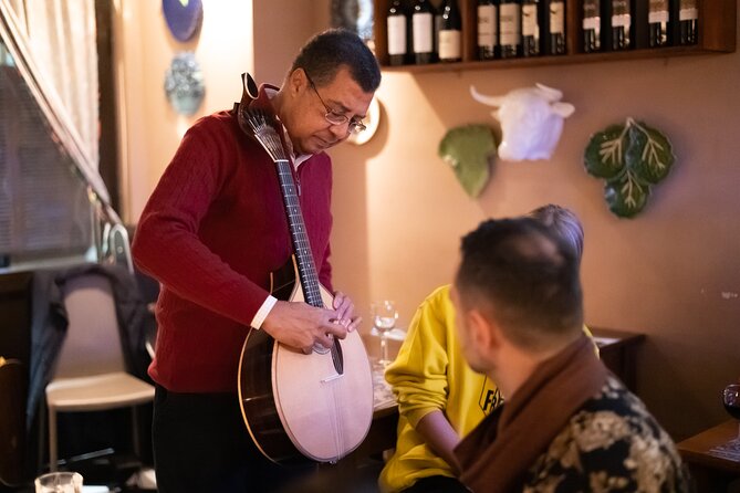 Fado Musical Experience with Portuguese Wine & Appetizers - How the show night plays out: from meeting to music you can follow