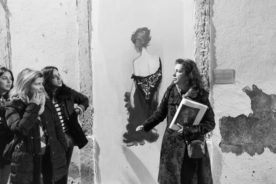 Fado: Musical Walking Tour with Food & Live Show - Meeting the Guide and the Live Fado Singer Face-to-Face