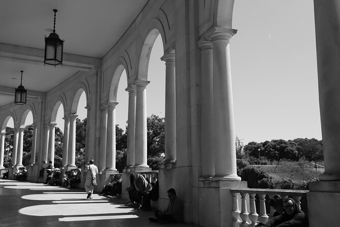 Fatima, Batalha, Nazaré and Óbidos: Private Full Day Tour - Price and logistics: what you’re paying for (and what you’re not)