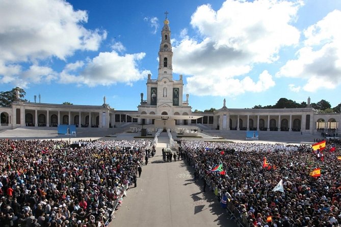 Fatima Batalha Nazare Obidos Private Tour - Why the guide quality can make or break your day
