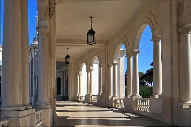 Fatima Half Day Private Tour from Lisbon - Monastery of Batalha: the bonus that adds variety