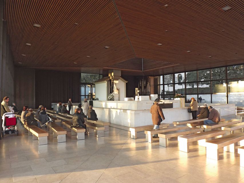 Fátima: Half-Day Tour - First Stop: Our Lady of Fatima Basilica and the Three Children’s Tombs