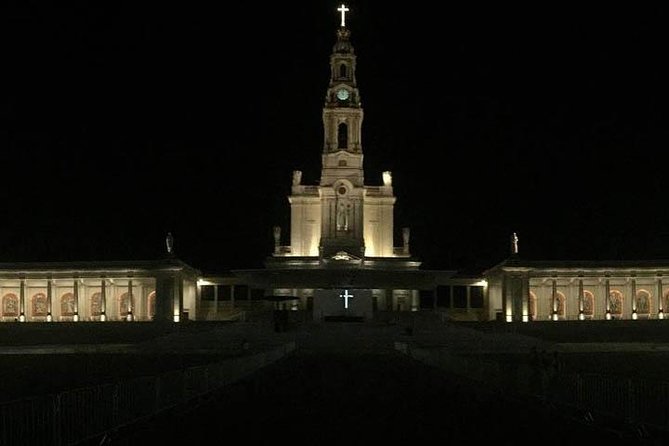 Fátima Message Private Tour with Candle Procession from Lisbon - How the Lisbon-to-Fátima day works (1:30 pm start, near-midnight return)