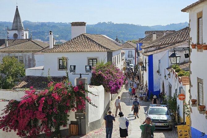 Fátima Nazaré Óbidos Full Day Escape - Morning Setup in Lisbon: Pickup That Keeps You from Wrestling Transit