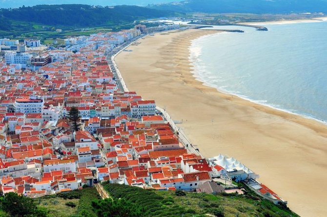 Fatima, Nazare & Obidos Full Day Tour - Stop 4: Nazaré’s Sítio Viewpoint, Legends, and Sea-Food Reality