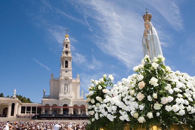 Fátima, Óbidos and Nazaré Private Tour from Lisbon - Why Fátima, Nazaré, and Óbidos Fit Together So Well