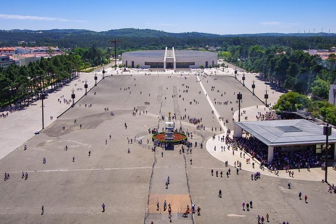Fatima Sanctuary Private Tour from Lisbon - Sanctuary of Our Lady of Fátima: More Time to Take It In