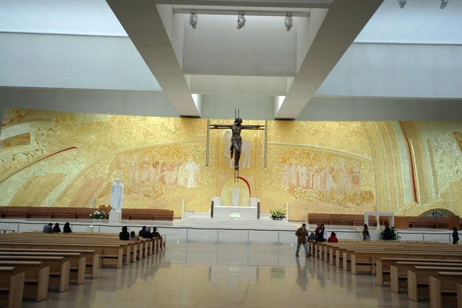 Fatima Sanctuary Private Tour from Lisbon - The Drive Sets the Tone (And Saves Your Energy)