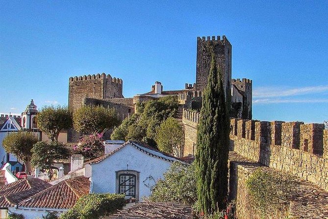 Fátima & the West coast of Portugal - Private Van Tour - Óbidos village: walking time and the sour cherry liqueur moment