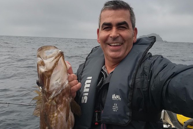 Fishing Boat Rental - Where You Meet: Peniche’s Meeting Point and Getting There