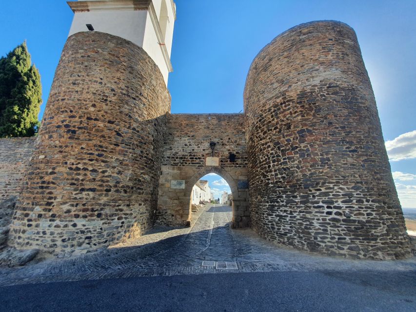 From Lisboa: Evora and Monsaraz Full-Day Tour - Évora’s Roman Temple and the Cathedral block your time well