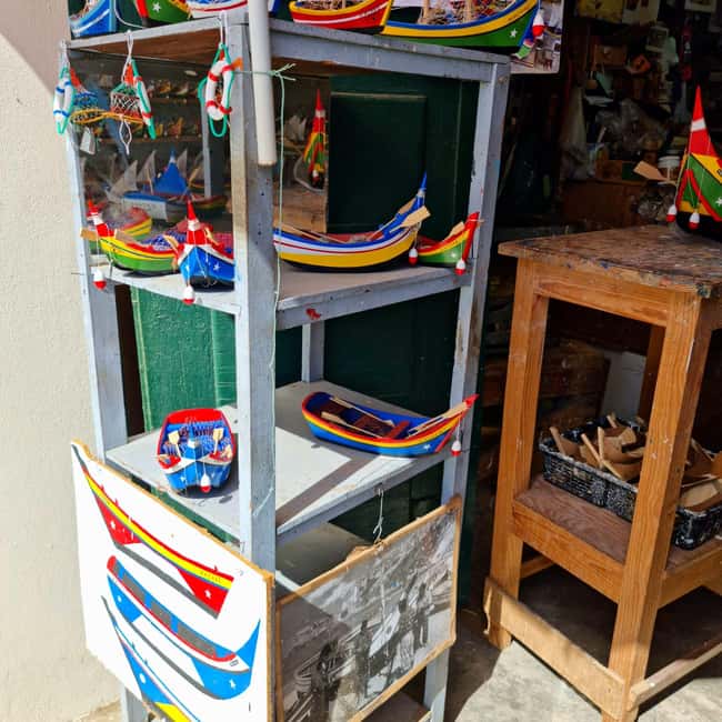 From Lisboa: Full-Day tour to Nazaré & Óbidos - Starting in Nazaré: Where the Cliffs Do the Talking