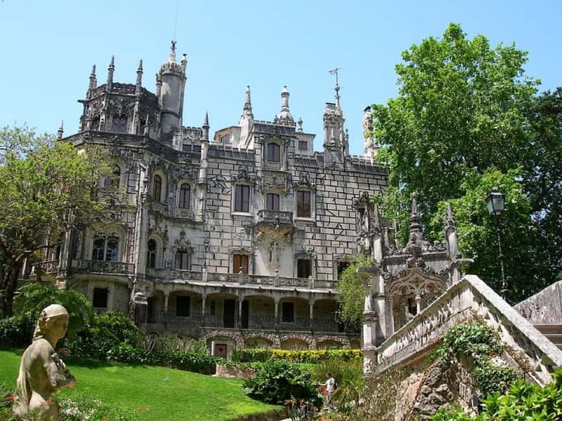 From Lisboa: Sintra, Cabo da Roca & Cascais Full Day Tour - Pena Palace: The Palace That Teaches You How Sintra Got Its Reputation