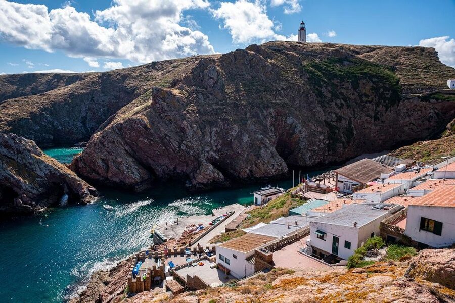 From Lisbon: Berlenga Grande Island Private Tour - Should you book the Berlenga Grande and Óbidos private tour?