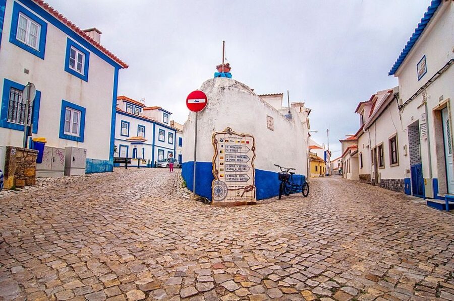 From Lisbon: Ericeira, Azenhas do Mar & Mafra Palace Private - Price and value: why $507 per person can make sense